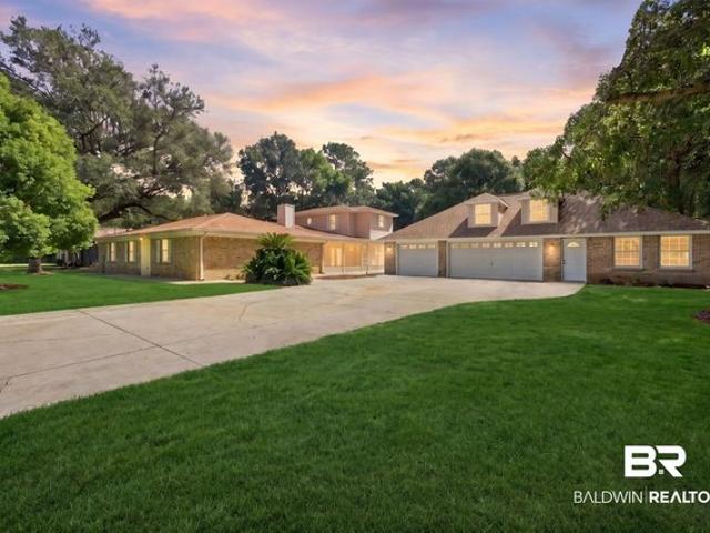 House for sale in Elberta, Alabama