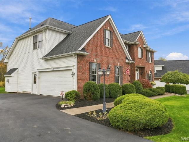 House for sale in Clarence Center, Town of Clarence