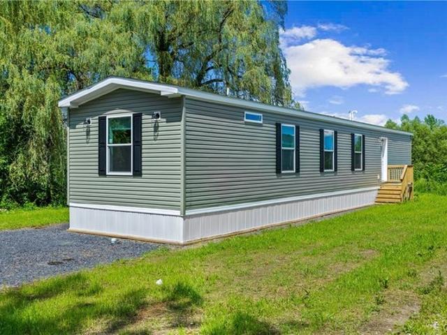 House for sale in Oneida, New York