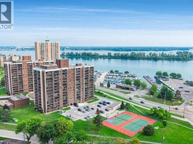Condo for sale in Maidstone, Ontario