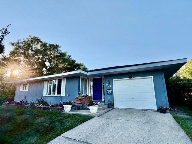 House for sale in Roseau, Minnesota