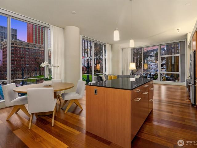 Condo for sale in Seattle, Washington