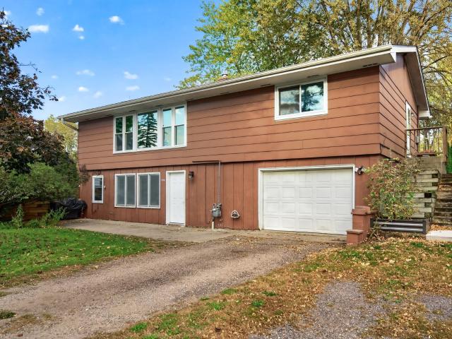 House for sale in Howard Lake Mobile Home Park, Howard Lake