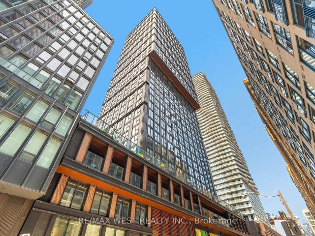 Condo for sale in Toronto Centre, Toronto