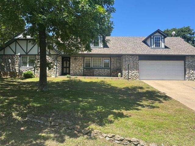 House for sale in Sand Springs, Tulsa County
