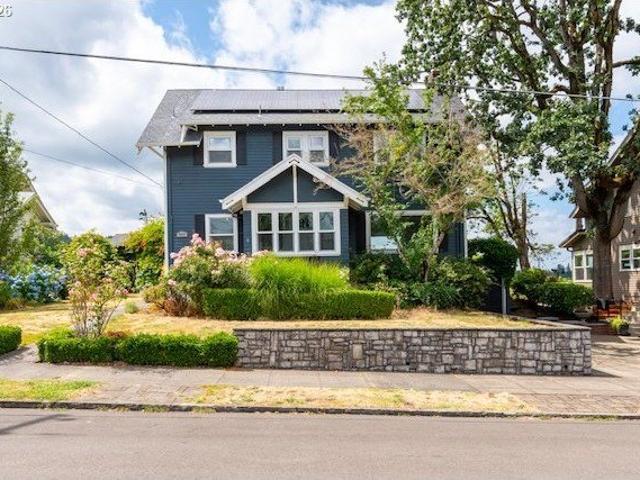 House for sale in Oregonia