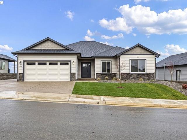 House for sale in Oregonia