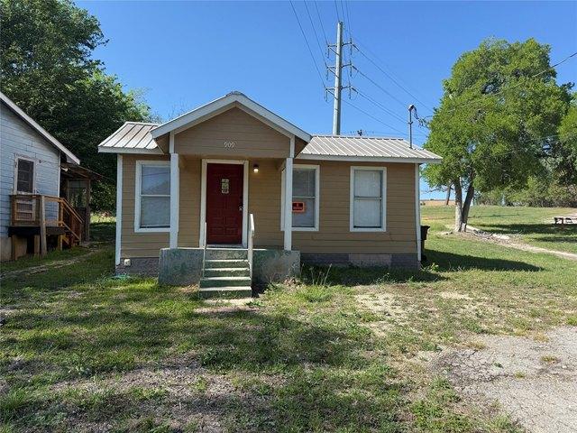 House for sale in Lockhart, Texas