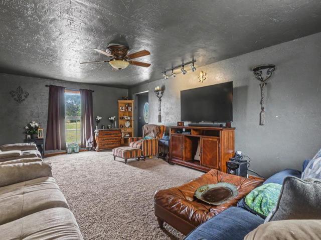 House for sale in Tecumseh, Pottawatomie County