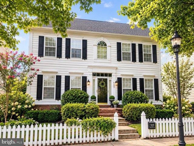 House for sale in Gaithersburg, Maryland