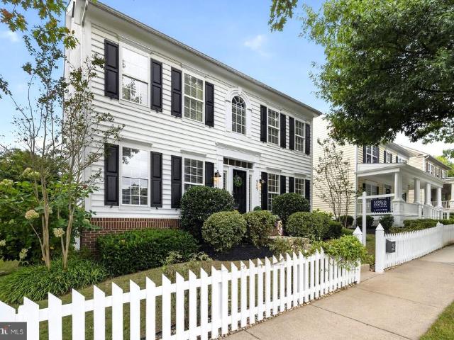 House for sale in Lakelands, Gaithersburg