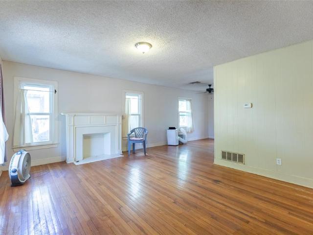 House for sale in Taylor, Texas