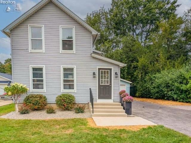 House for sale in Huron, Ohio