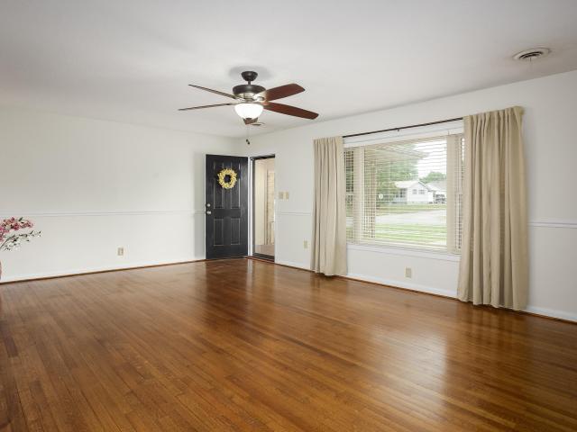 House for sale in Tuscumbia, Alabama