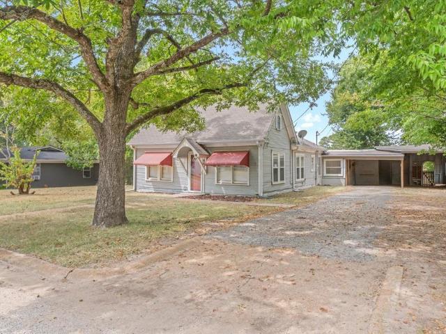 House for sale in Grand Saline, Texas