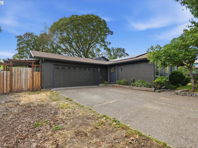 House for sale in Oregonia