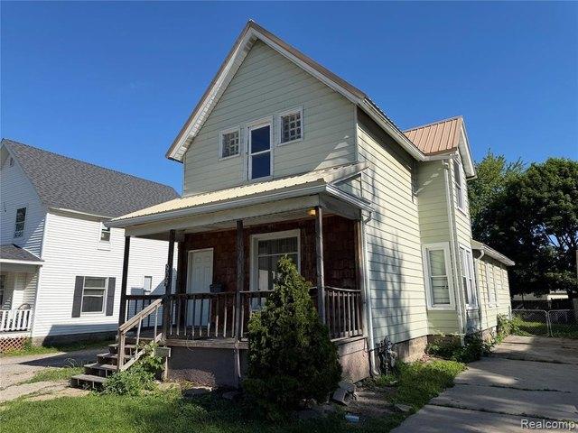 House for sale in Fort Gratiot, Michigan