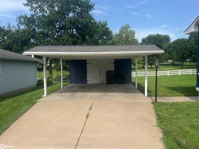 House for sale in Clarinda, Iowa