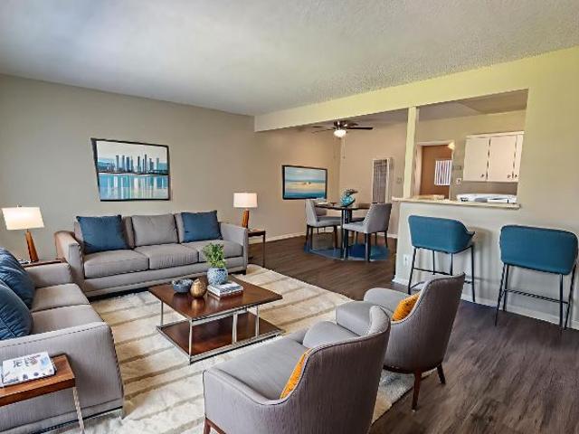 Room for rent in Anaheim, California