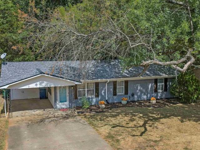 House for sale in Harrison, Texas