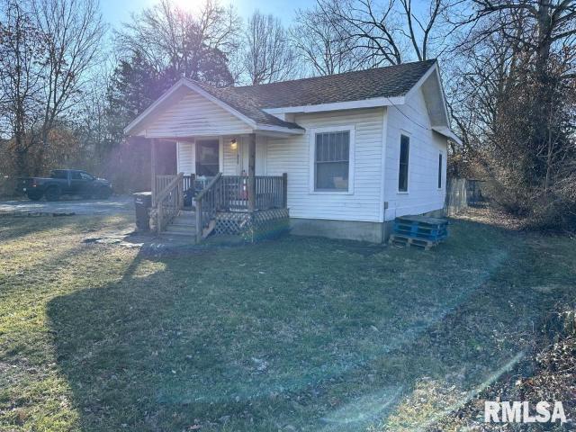 House for sale in Carbondale, Illinois
