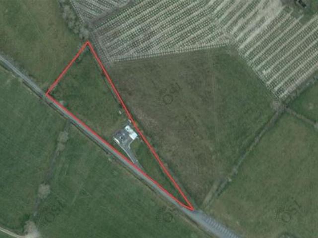 Terraced House for sale in Ballybay, Ulster