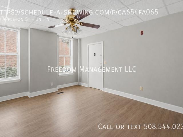 Apartment for rent in Lowell, Massachusetts