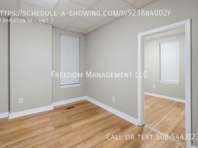 Apartment for rent in South Common Historic District, Lowell
