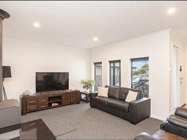 House for rent in Portland, Victoria