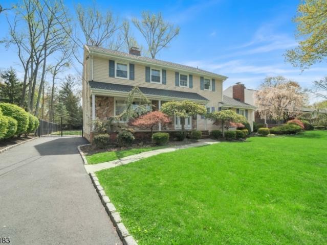 House for sale in Cranford, New Jersey