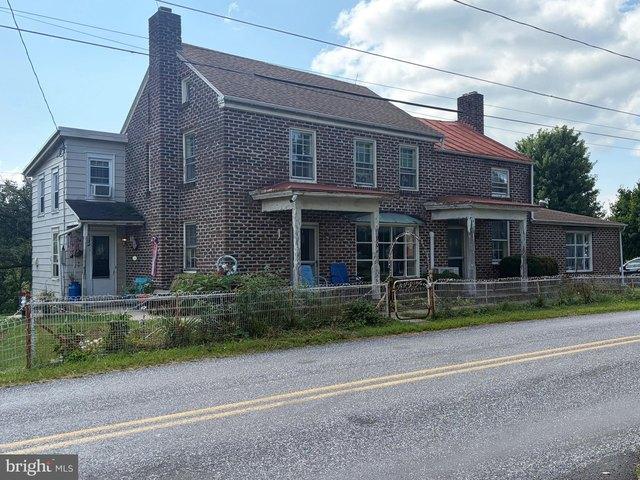 House for sale in Stevens, Pennsylvania