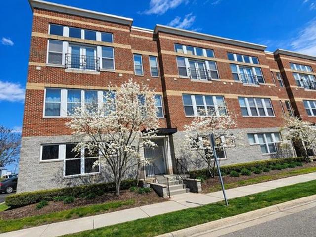 Townhouse for sale in Mount Clemens, Michigan