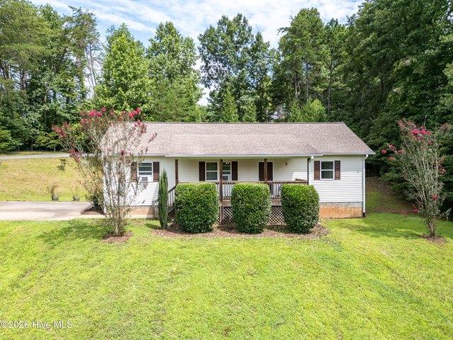 House for sale in Warne, North Carolina