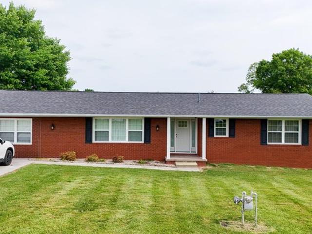 House for sale in Williamsburg, Kentucky