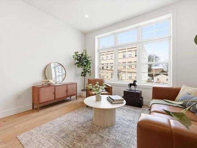 Condo for sale in Hudson, New Jersey