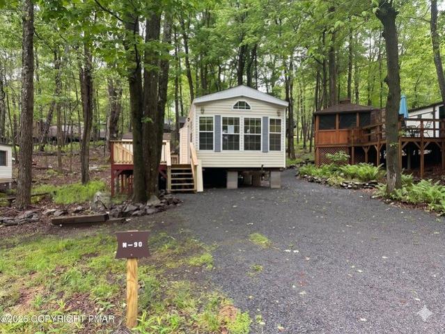 House for sale in Newfoundland, Pennsylvania