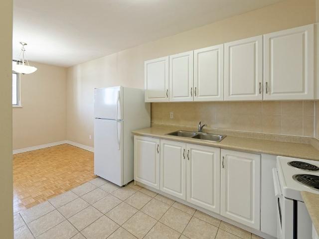 Apartment for rent in Woburn, Ontario