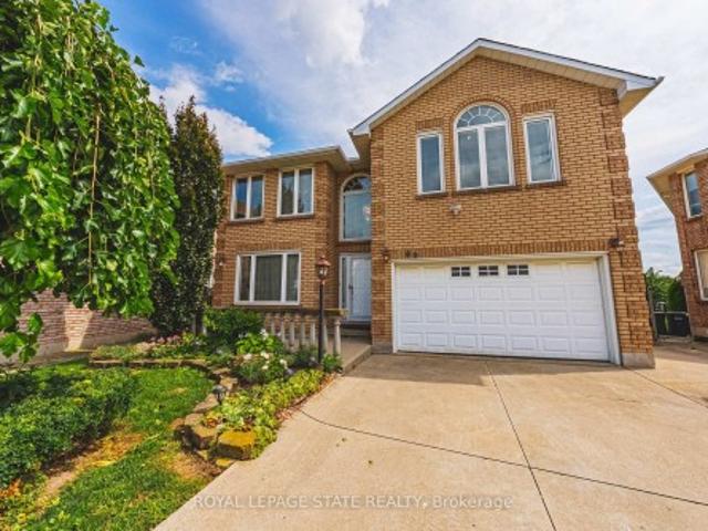 House for sale in Ancaster, Ontario