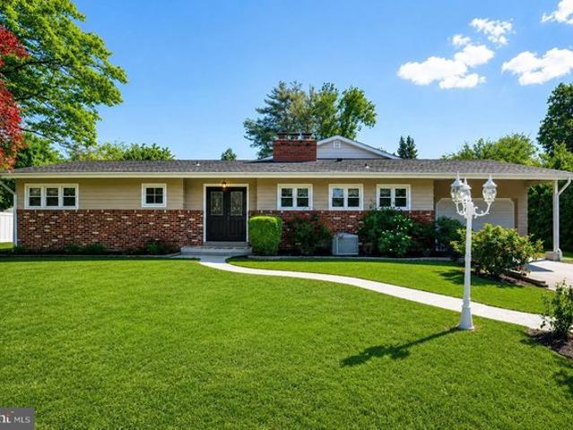 House for sale in Trenton, New Jersey
