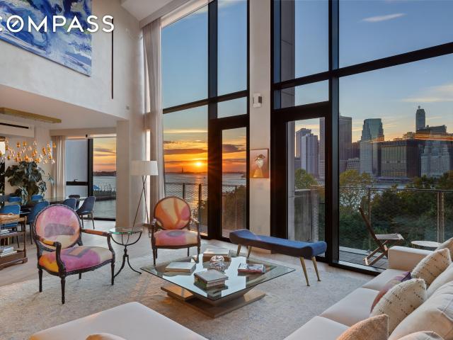 Condo for sale in Arverne, New York