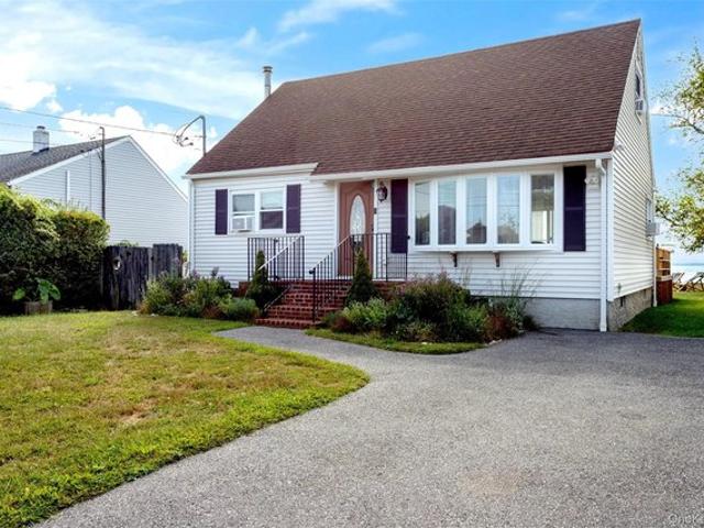 House for sale in Centereach, New York