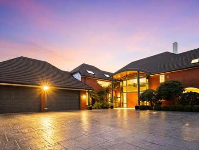 House for sale in Casebrook, Canterbury
