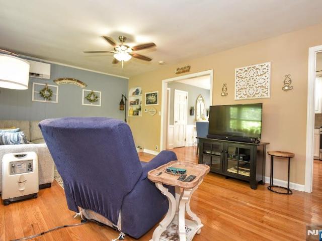 House for sale in Waldwick, New Jersey