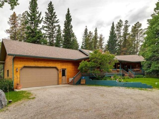 House for sale in Alberta