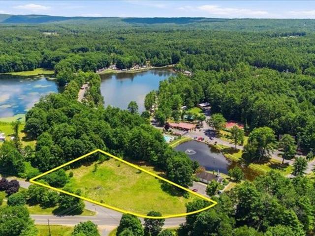 Land for sale in Saratoga, New York
