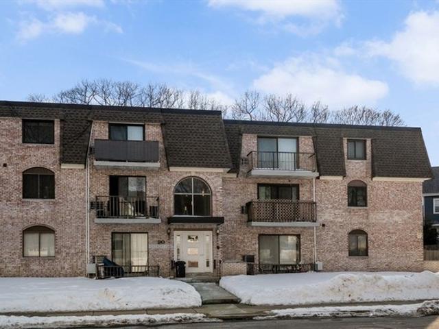 Condo for sale in Dedham, Massachusetts