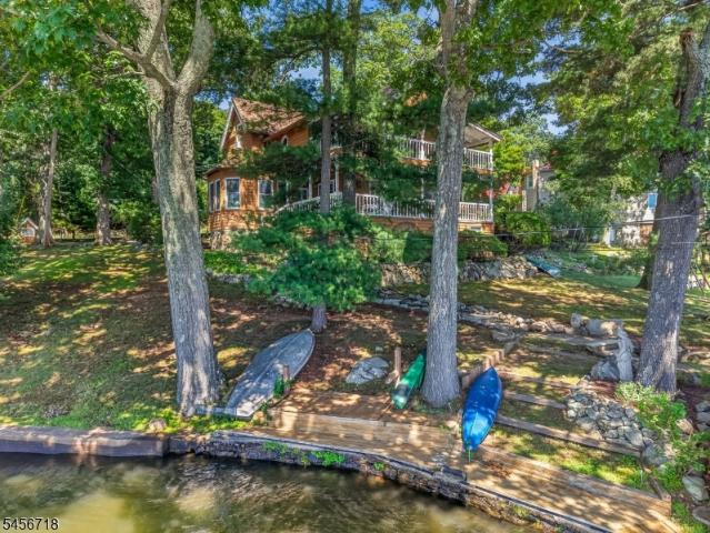 House for sale in Hopatcong, Sussex County