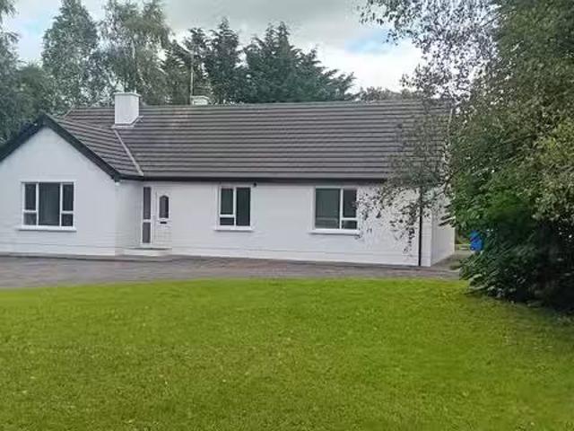 House for sale in Moneygold, Connacht