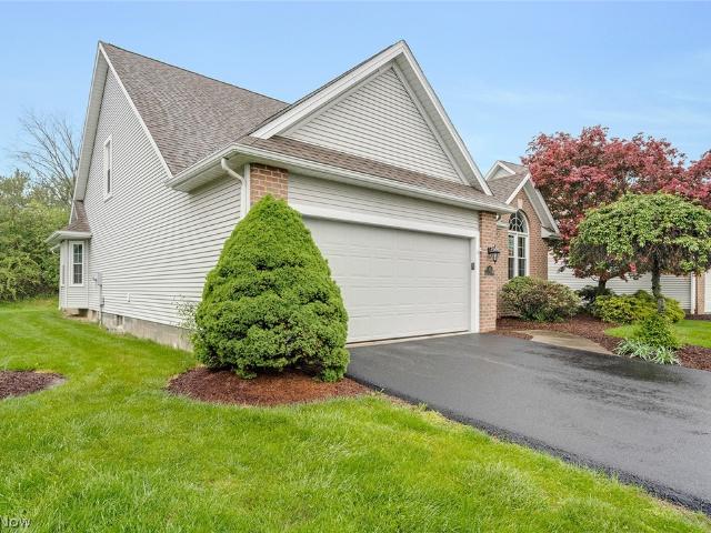 Condo for sale in Canfield, Ohio