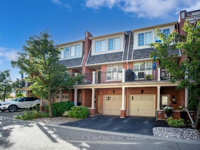 Townhouse for sale in Woburn, Ontario